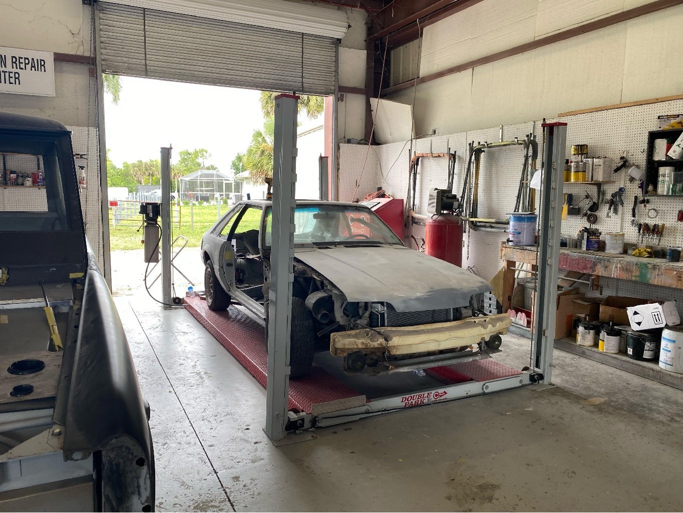 Auto Body Shops The Lift Guy LLC